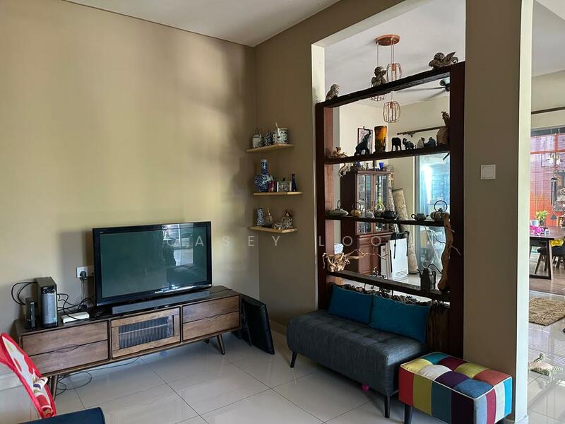 Semi-Detached House for Sale in Bandar Seri Coalfields (Ijok) - Casey Loo - Living Room - PropertyGuru.com.my