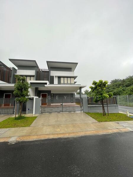 Rumah Teres 2 Tingkat untuk Dijual di Sungai Buloh (Selangor) - Casey Loo - Exterior - PropertyGuru.com.my