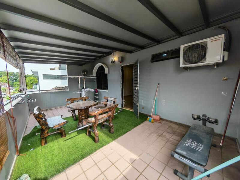 2-storey Terraced House for Sale in Skudai (Johor) - Kasper Lee - Balcony - PropertyGuru.com.my