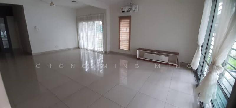 Rumah Berkembar untuk Dijual di Seremban (Negeri Sembilan) - Chong Ming Ming - Living Room - PropertyGuru.com.my