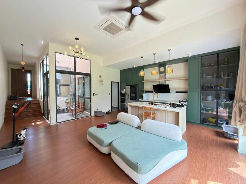 2-storey Terraced House for Sale in Sunway Iskandar (Iskandar Puteri (Nusajaya)) - Winson Tan - Living Room - PropertyGuru.com.my