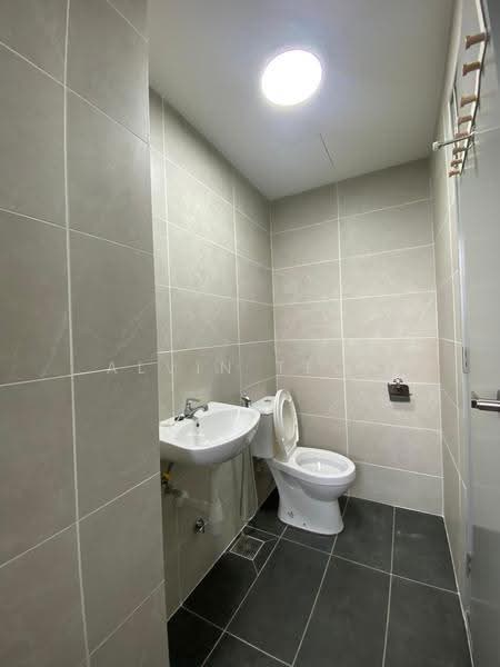 Kondominium untuk Disewa di Embayu - Alvin Teoh - Bathroom - PropertyGuru.com.my