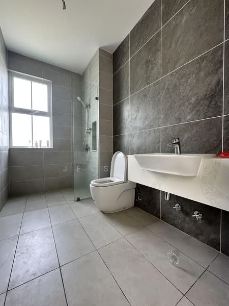 Rumah Banglo untuk Disewa di Setia Eco Park (Setia Alam) - Jess Tee - Bathroom - PropertyGuru.com.my