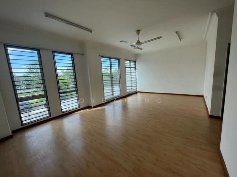 2-storey Terraced House for Sale in Bandar Bukit Raja (Klang) - Jordan Ng - Living Room - PropertyGuru.com.my
