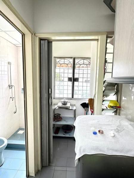 Kondominium untuk Dijual di Pasir Mutiara Condominium - Chin Siang Fong - Kitchen - PropertyGuru.com.my