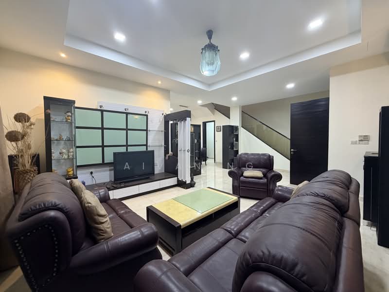 Semi-Detached House for Sale in Duta Tropika (Batu) - Aivan Ng - Living Room - PropertyGuru.com.my