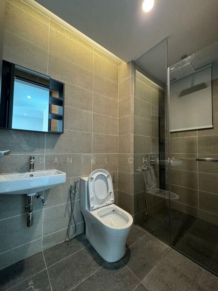 Condominium for Rent at The Valley Residences @ SkySierra - Daniel Chin - Bathroom - PropertyGuru.com.my