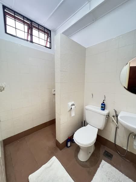 Rumah Teres 2 Tingkat untuk Dijual di Tropicana Indah (Kota Damansara) - Esther Lim - Bathroom - PropertyGuru.com.my