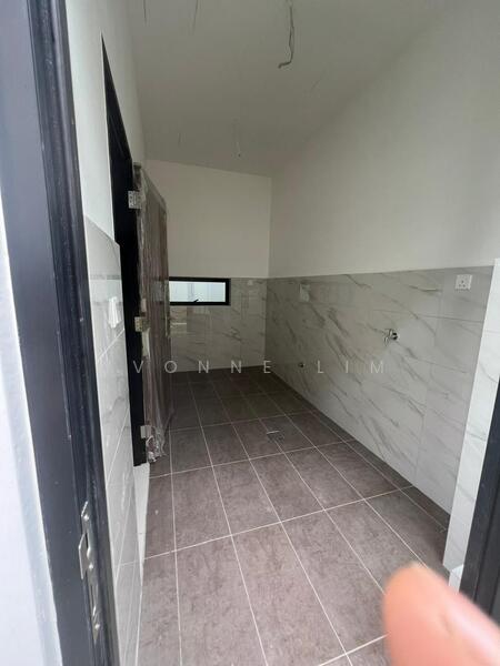 Untuk Dijual - TAMAN IMPIAN EMAS (HONEYDALE RESIDENCE)