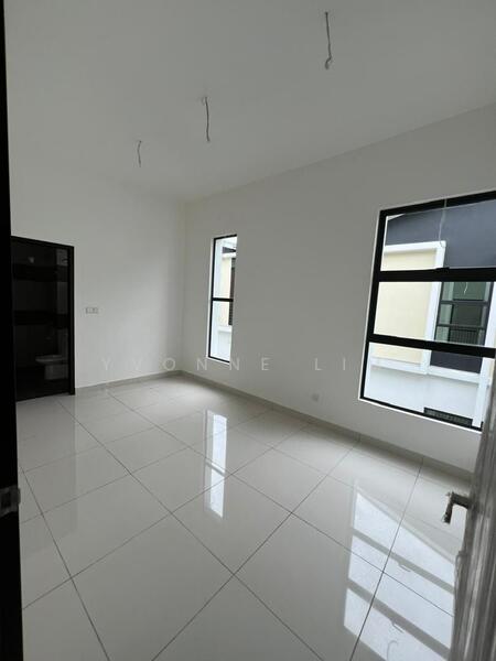 Untuk Dijual - TAMAN IMPIAN EMAS (HONEYDALE RESIDENCE)