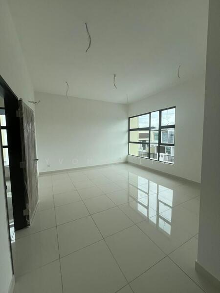 Untuk Dijual - TAMAN IMPIAN EMAS (HONEYDALE RESIDENCE)