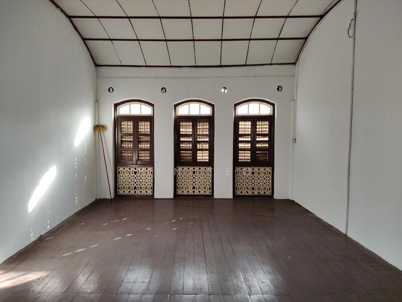 First Floor Front Part