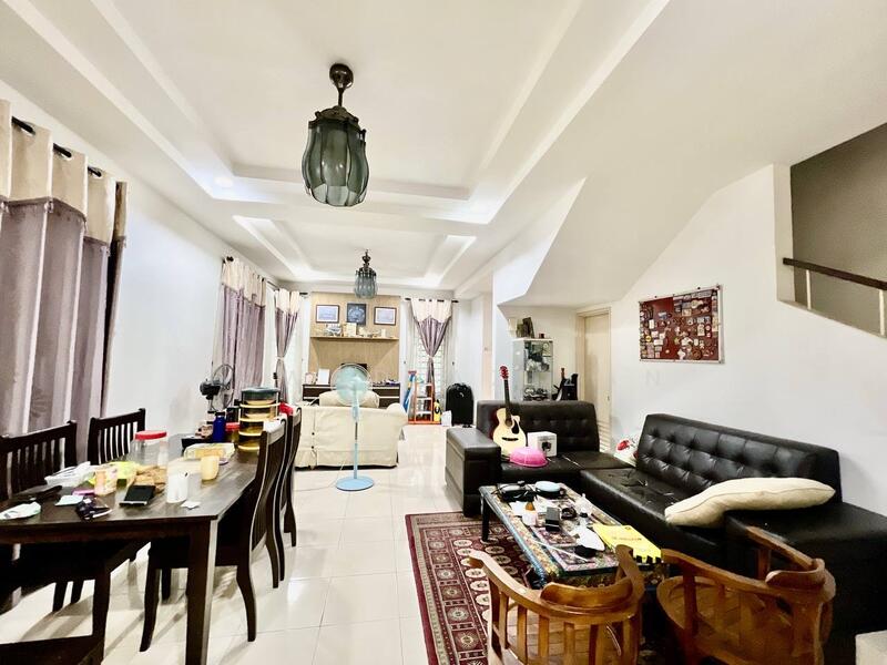 Kota Seriemas untuk Untuk Dijual - RM 560,000, Feb 2026 - Living Room - PropertyGuru.com.my