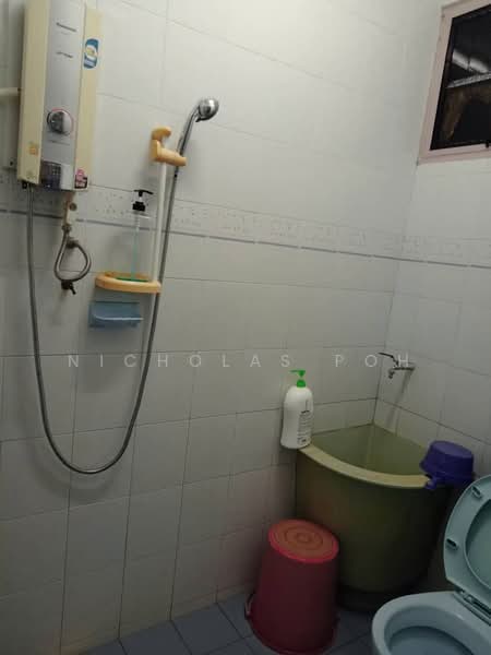 1-storey Terraced House for Rent in Ipoh (Perak) - Nicholas Poh - Bathroom - PropertyGuru.com.my