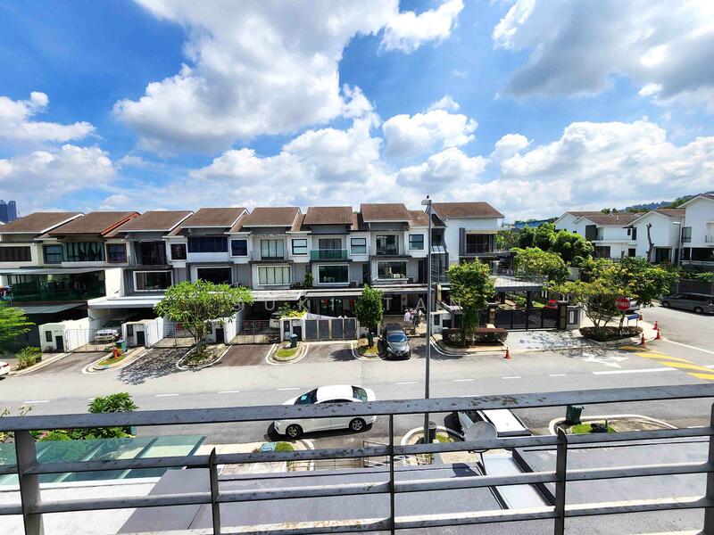 3-storey Terraced House for Sale in Sungai Besi (Kuala Lumpur) - Suki Tan - PropertyGuru.com.my