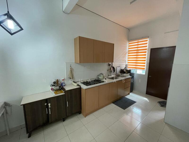 2-storey Terraced House for Sale in Saujana Utama (Puncak Alam) - Nasoha Nasri - Kitchen - PropertyGuru.com.my