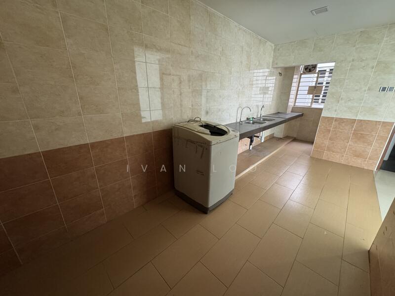 Apartment for Sale at Bukit Segambut Apartment - Ivan Loo - Kitchen - PropertyGuru.com.my