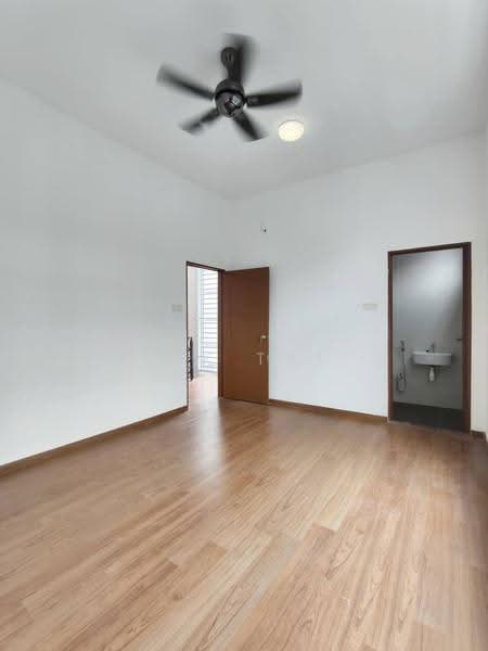 Cluster House for Sale in Austin Heights (Tebrau) - Yik Tat - PropertyGuru.com.my