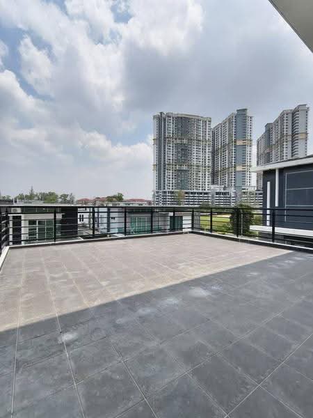 Cluster House for Sale in Austin Heights (Tebrau) - Yik Tat - PropertyGuru.com.my