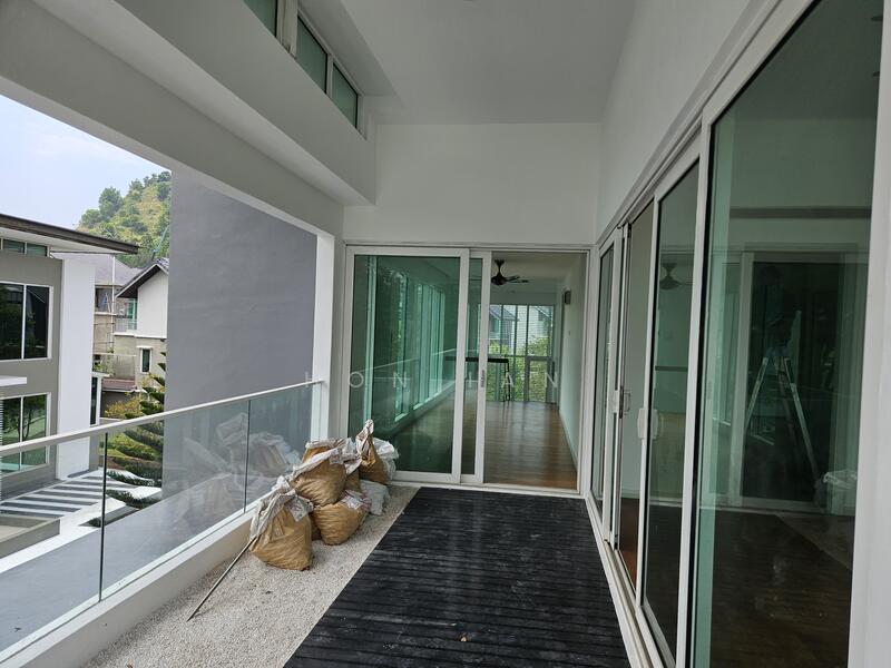 Untuk Disewa - The Glades