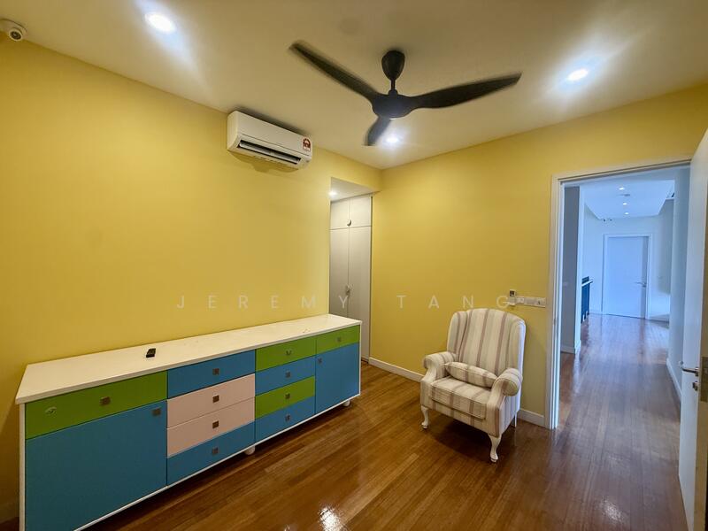 Condominium for Rent at Five Stones - Jeremy Tang - Corridor - PropertyGuru.com.my