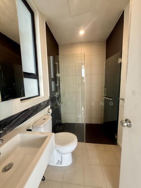 Condominium for Rent at Five Stones - Jeremy Tang - Bathroom - PropertyGuru.com.my