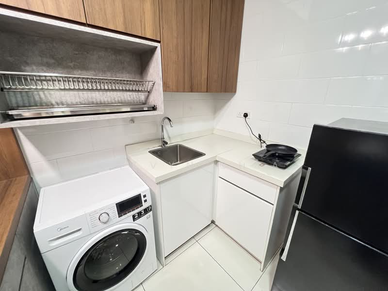 Service Residence for Rent at Arte Mont Kiara - Kalvyn Chia - Kitchen - PropertyGuru.com.my