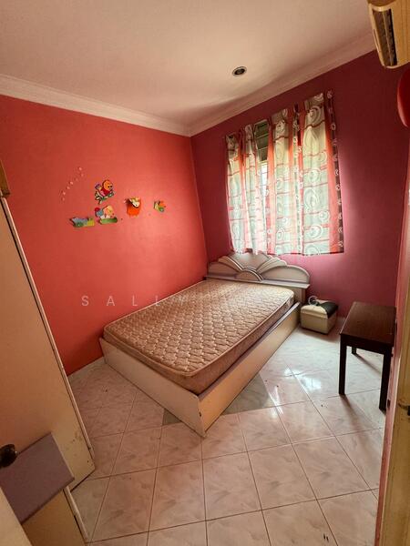 2-storey Terraced House for Sale in Lestari Putra (Seri Kembangan) - Sally Wong - Bedroom - PropertyGuru.com.my