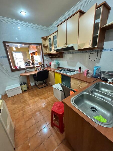 2-storey Terraced House for Sale in Lestari Putra (Seri Kembangan) - Sally Wong - Kitchen - PropertyGuru.com.my