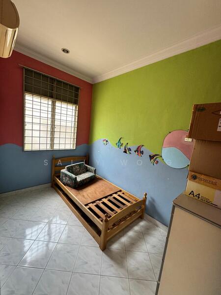 2-storey Terraced House for Sale in Lestari Putra (Seri Kembangan) - Sally Wong - Bedroom - PropertyGuru.com.my