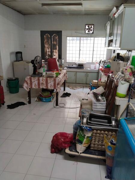 2-storey Terraced House for Sale in Taman Universiti Indah (Seri Kembangan) - Sally Wong - Kitchen - PropertyGuru.com.my