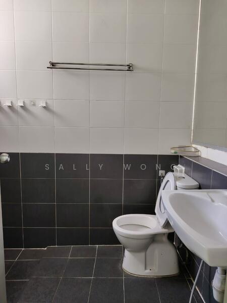 Condominium for Sale at Aman Heights Condominium - Sally Wong - Bathroom - PropertyGuru.com.my