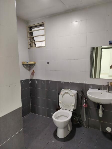 Condominium for Sale at Aman Heights Condominium - Sally Wong - Bathroom - PropertyGuru.com.my