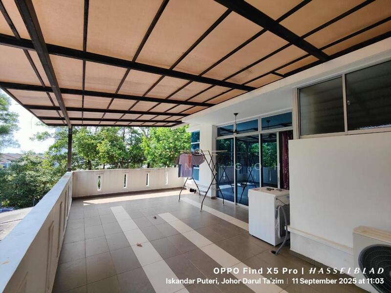 2-storey Terraced House for Sale in Taman Nusa Idaman (Iskandar Puteri (Nusajaya)) - Pauline Goh - Balcony - PropertyGuru.com.my