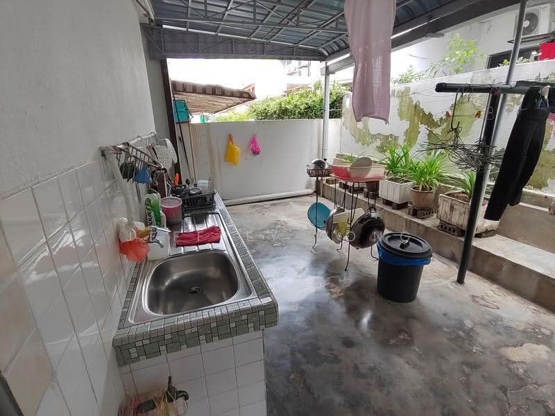 Rumah Teres 2-Tingkat untuk Dijual di Bangsar Baru (Bangsar) - Jeffrey Wong - Kitchen - PropertyGuru.com.my