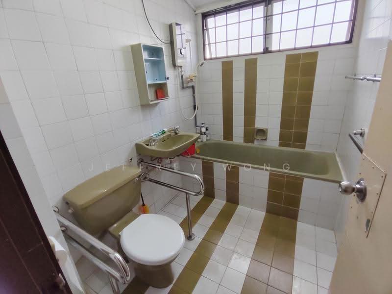 Rumah Teres 2-Tingkat untuk Dijual di Bangsar Baru (Bangsar) - Jeffrey Wong - Bathroom - PropertyGuru.com.my