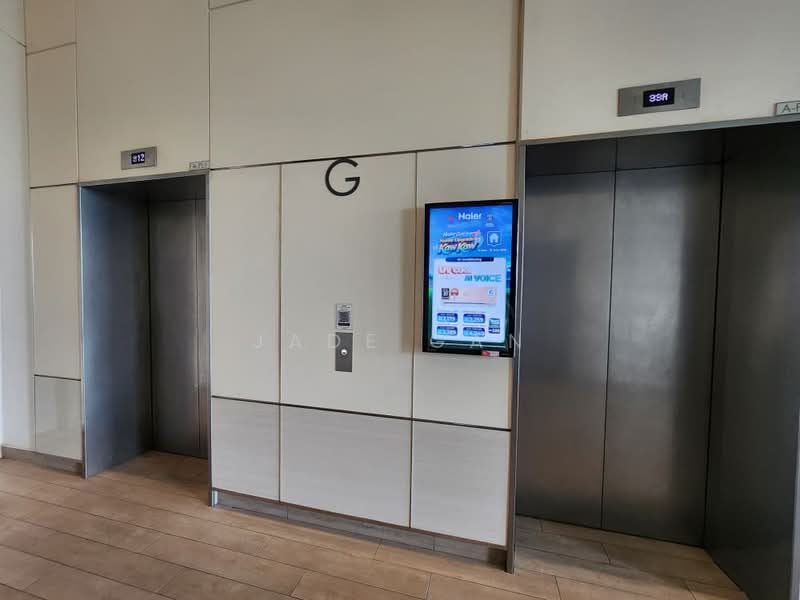 Kondominium untuk Disewa di Lakeville Residence - Jade Gan - Corridor - PropertyGuru.com.my