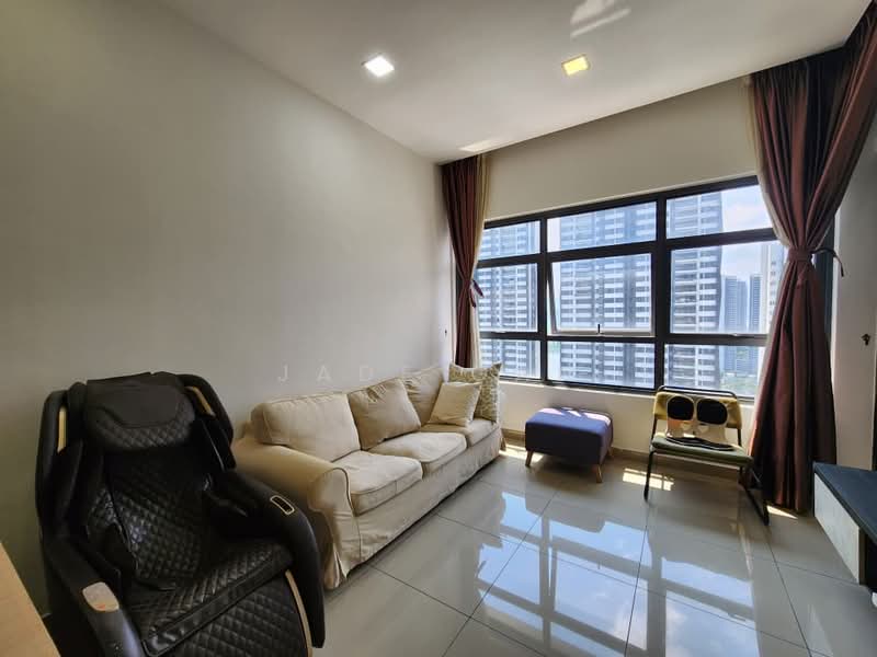 Kondominium untuk Disewa di Lakeville Residence - Jade Gan - Living Room - PropertyGuru.com.my