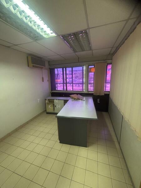 Shop / Office for Rent in Kampung Kenangan Dato Onn (Batu Pahat) - Tan Chee Khoon - Interior - PropertyGuru.com.my