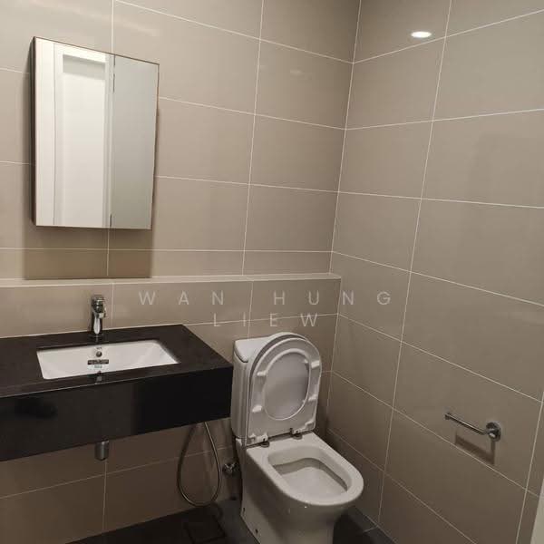 Condominium for Rent at The Maple Residences - Wan Hung Liew - Bathroom - PropertyGuru.com.my