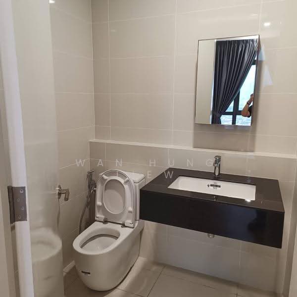 Condominium for Rent at The Maple Residences - Wan Hung Liew - Bathroom - PropertyGuru.com.my