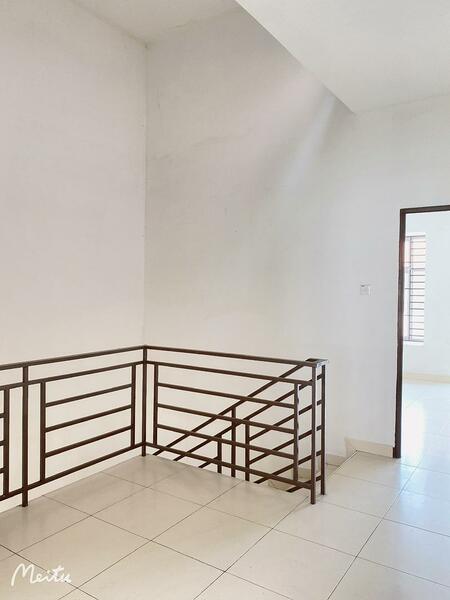 2-storey Terraced House for Sale in Taman Scientex Senai (Senai) - Joan Sin - Interior - PropertyGuru.com.my