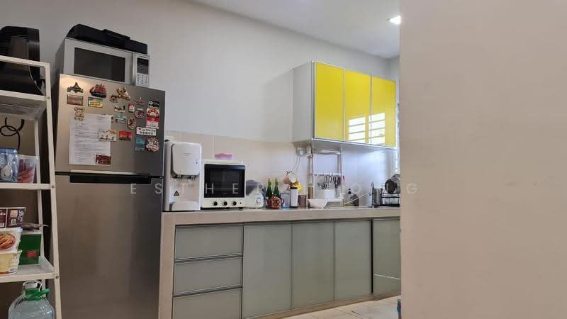 2-storey Terraced House for Sale in Kota Kemuning (Shah Alam) - Esther Leong - Kitchen - PropertyGuru.com.my