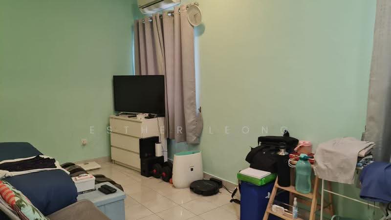 2-storey Terraced House for Sale in Kota Kemuning (Shah Alam) - Esther Leong - Living Room - PropertyGuru.com.my