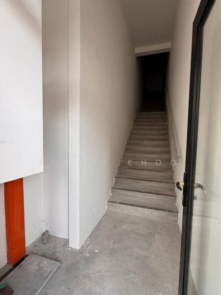 Shop for Rent in PJS 3, Taman Medan Baru (Petaling Jaya) - KHOO GEOK SHIM - Entrance - PropertyGuru.com.my