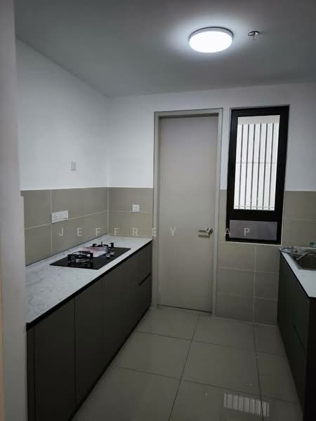 Kediaman Servis untuk Disewa di The Pulse Residence - Jeffrey Yap - Kitchen - PropertyGuru.com.my