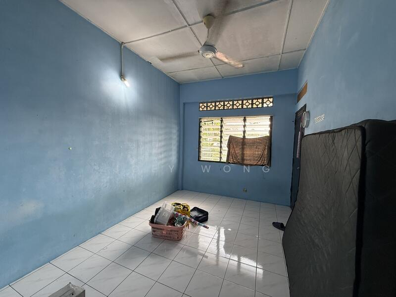 For Rent - Seksyen 17