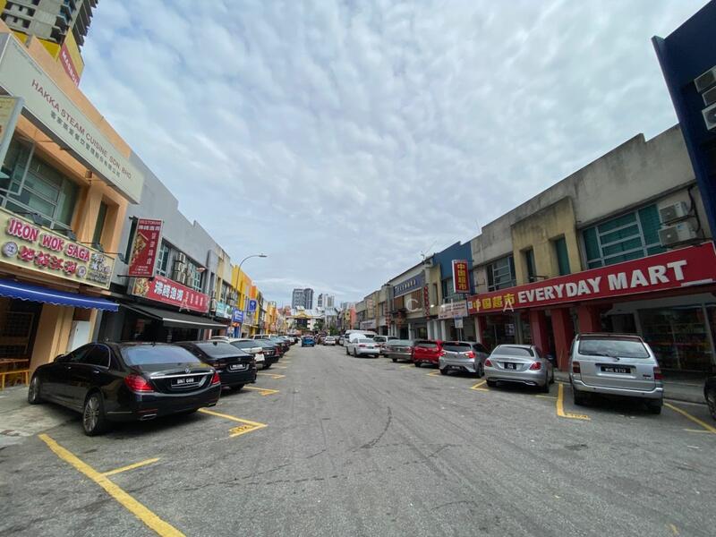 Kedai / Pejabat untuk Disewa di Kuchai Business Park (Kuala Lumpur) - Andrea Chia - Exterior - PropertyGuru.com.my