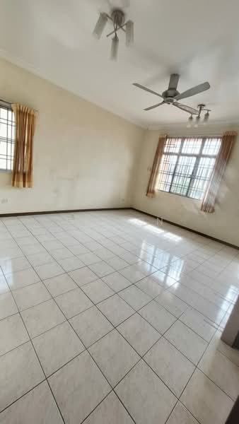 Rumah Teres untuk Dijual di Bandar Mahkota Cheras (Cheras) - Genson Soon - Living Room - PropertyGuru.com.my