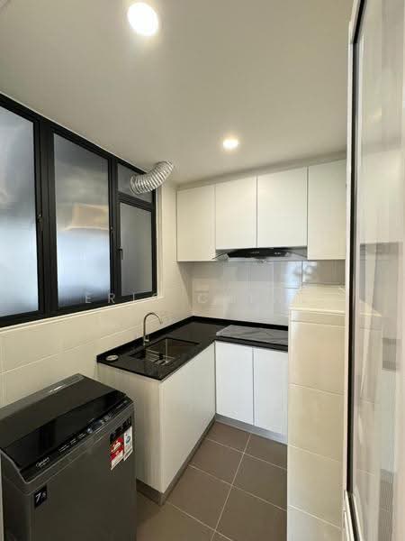Kondominium untuk Disewa di Golden Triangle 2 - Eric Cheah - Kitchen - PropertyGuru.com.my